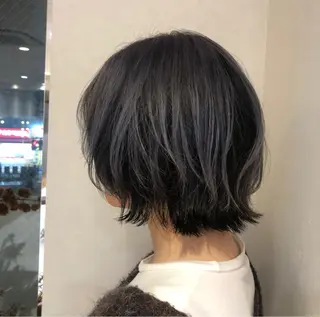 ショート カラー bococa りんのヘアスタイル