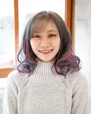ミディアム カラー ⬇格安クーポン掲載⬇ 🌈PERS🌈のヘアスタイル