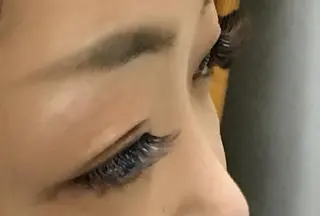 マツエク・マツパ さろんどふじた甲子園所属・江嵜 真由美　　　　甲子園のマツエク・マツパデザイン