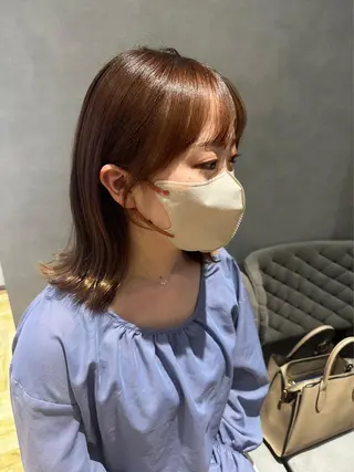 ミディアム 岸本 理希のヘアスタイル