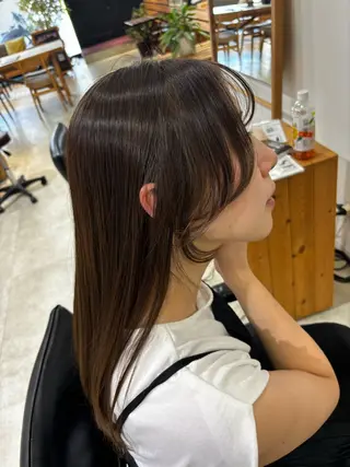 ロング カラー hoNua. 栄/透明感カラーのヘアスタイル