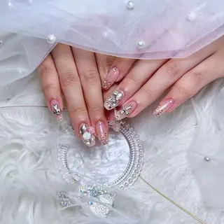 ネイル ENSalon 愛佳のネイルデザイン