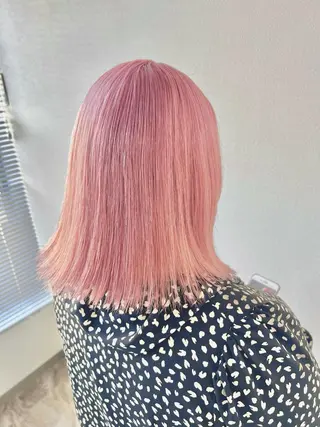 ミディアム ブリーチ毛に縮毛矯正 ✨カラー✨山田 正幸のヘアスタイル