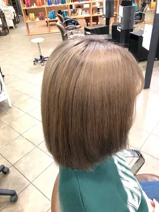 ショート カラー 髪質改善/レイヤー 兼折楓馬のヘアスタイル