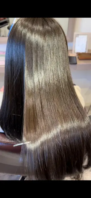 ロング 井上 美春のヘアスタイル