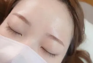 メンズ アイブロウ NAZ eyelash&eyebrow by medical salon所属・NAZ 表参道 Tomokoのマツエク・マツパデザイン