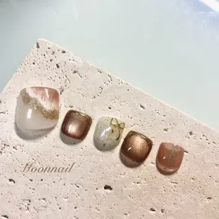 ネイル Moonnail所属・Moonnail Moekaのネイルデザイン