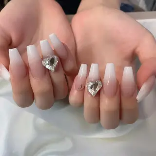ネイル NailSalonMooN所属・Nail Salon MooNのネイルデザイン