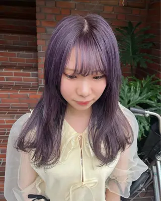 カラー 凜 (りん)のヘアスタイル