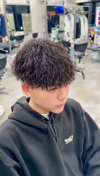 ショート パーマ メンズ 横浜 /シャドウ／ツイスパのヘアスタイル