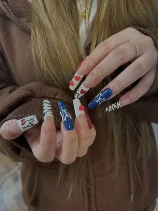 ネイル Mizushina Manamiのネイルデザイン