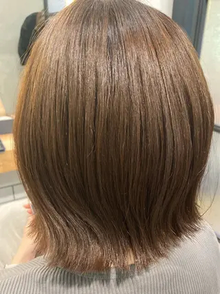 ショート カラー 似合わせメイク💄 粉川愛香のヘアスタイル
