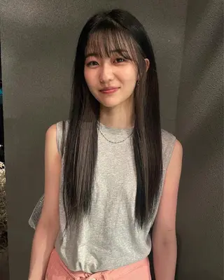 ロング カラー 透明カラー/レイヤー misaki °*のヘアスタイル