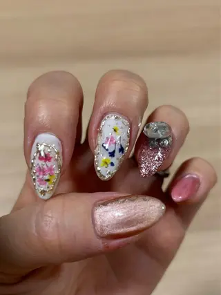 セミロング kido chieのネイルデザイン