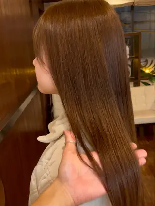 ロング カラー 髪質改善ｶﾗｰ ｹｱﾌﾞﾘｰﾁ/ﾀﾑのヘアスタイル