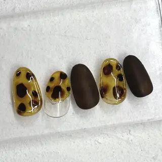 ミディアム Lety total beautyのネイルデザイン