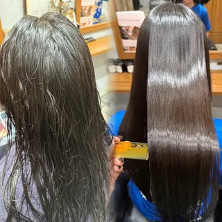 ロング ヒナ子🦋 ブリーチカラーのヘアスタイル