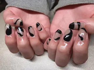 ネイル 𝐴𝑁𝑈𝐸 深爪育成専門サロンのネイルデザイン