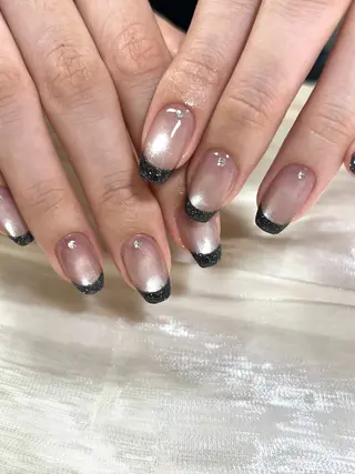 ネイル White dear fujiwaraのネイルデザイン
