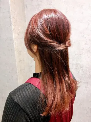 ミディアム カラー ヘアアレンジ SAKURA所属・鹿取 三紗子のヘアスタイル