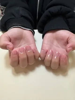 ネイル ネイルサロンエーナイン西友西町店所属・山崎 莉菜のネイルデザイン