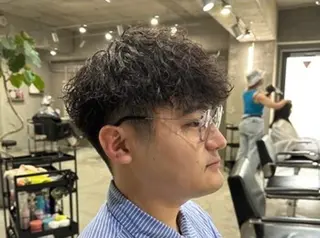 ショート パーマ メンズ メンズパーマ✨️村越 雄斗のヘアスタイル