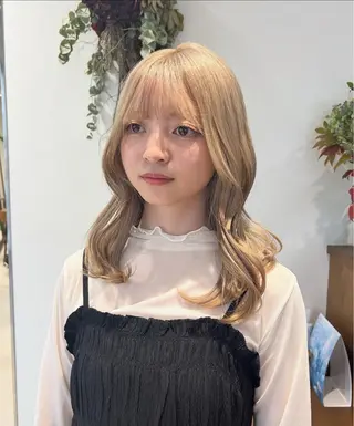 セミロング カラー ハイトーン/アレンジ /🎀YUINA🎀のヘアスタイル