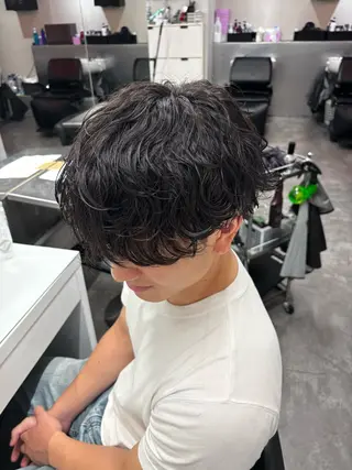 パーマ メンズ メンズ特化✨️ 韓国風パーマ🔥一八のヘアスタイル