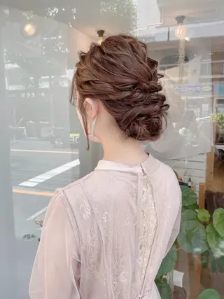セミロング ヘアアレンジ ヘアアレンジ にいた　かづしげのヘアスタイル