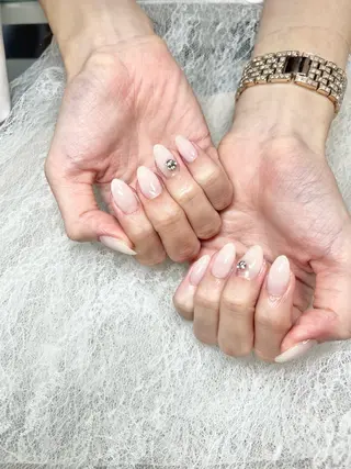 ALZ nallのネイルデザイン