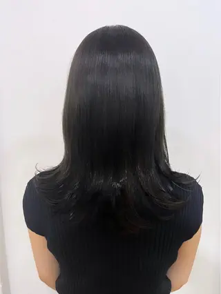 カラー 🎀艶カラー/ヘアメ しおり🎀のヘアスタイル