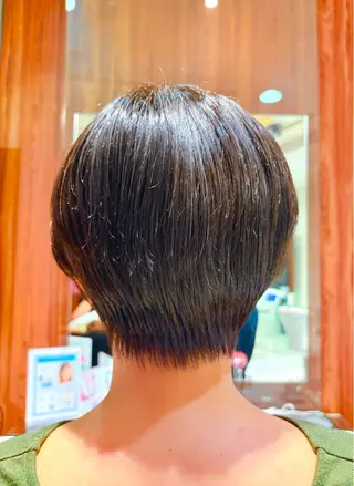 ショート ヨウコ YOKOのヘアスタイル