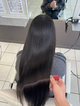 カラー 艶髪カラー💕吉田 早弥のヘアスタイル