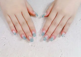 ネイル 𝑅𝐴𝑁𝑂𝑁 𝐴𝑌𝐴𝐾𝐴のネイルデザイン