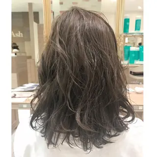 セミロング 新宿 木下拓哉のヘアスタイル