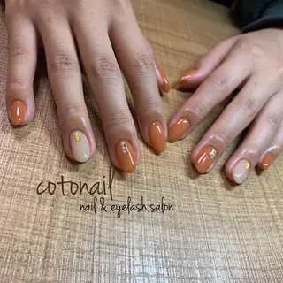 ミディアム ネイル ツメトマツゲ .のネイルデザイン