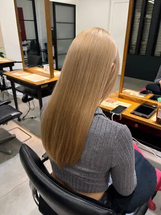 ロング カラー あやめ🐩☘️ │アシスタント2年目のヘアスタイル