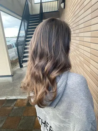 カラー miel hair 新宿店 【ミエル ヘアー】所属・新宿西口から徒歩5分 石橋卓典のヘアスタイル