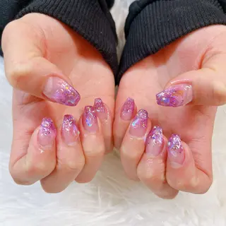 ネイル 根津 綾子のネイルデザイン