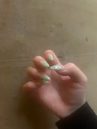 ネイル Luo 柚花のネイルデザイン