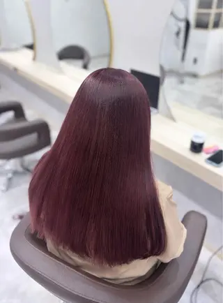 ロング カラー KEEN.所属・よこみぞ こなつのヘアスタイル