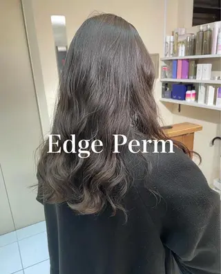 ロング パーマ 古沢 新のヘアスタイル