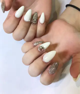 ネイル Soeur ネイリストのネイルデザイン