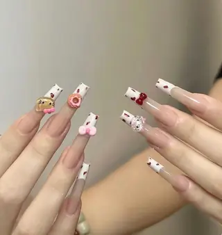 ネイル 小 雨のネイルデザイン