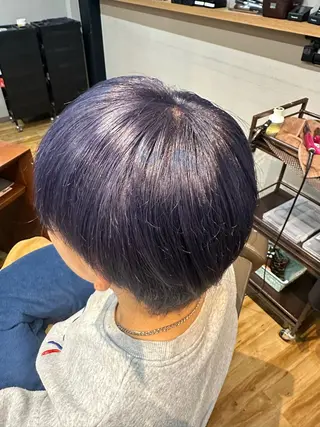 ショート カラー arika オケシ リョウダイのヘアスタイル