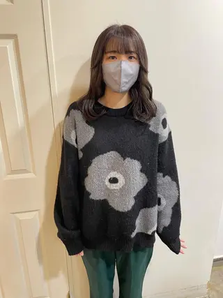 ミディアム カラー MIOベージュカラー 柔らかいカラーのヘアスタイル