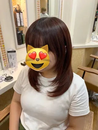ミディアム 切りっぱなし/ レイヤー/ももかのヘアスタイル