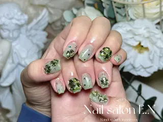 ネイル E.N🦋 長さ出し/持ち込みのネイルデザイン