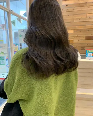 カラー 黒田瀬奈/ボブ まろやかベージュのヘアスタイル