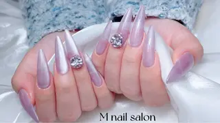 ネイル M🌷nail 長さだし専門店のネイルデザイン